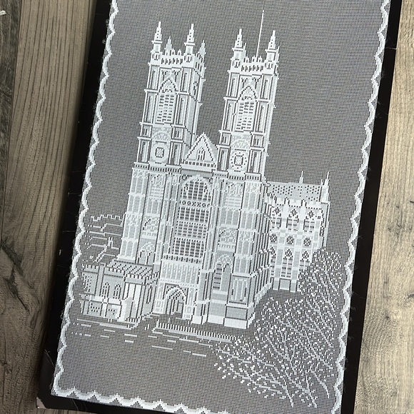 Westminster Abbey Genuine Nottingham Lace Made in Britain - Picture 5 of 9